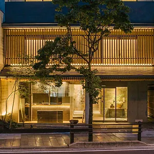 Higashiyama Shikikaboku ***** Kyoto